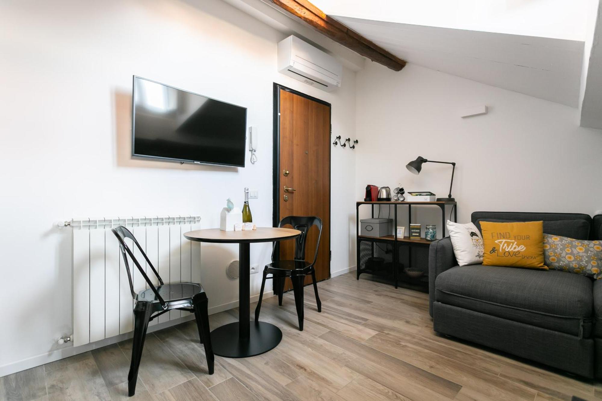 Mortara Navigli Apartments Milaan Buitenkant foto